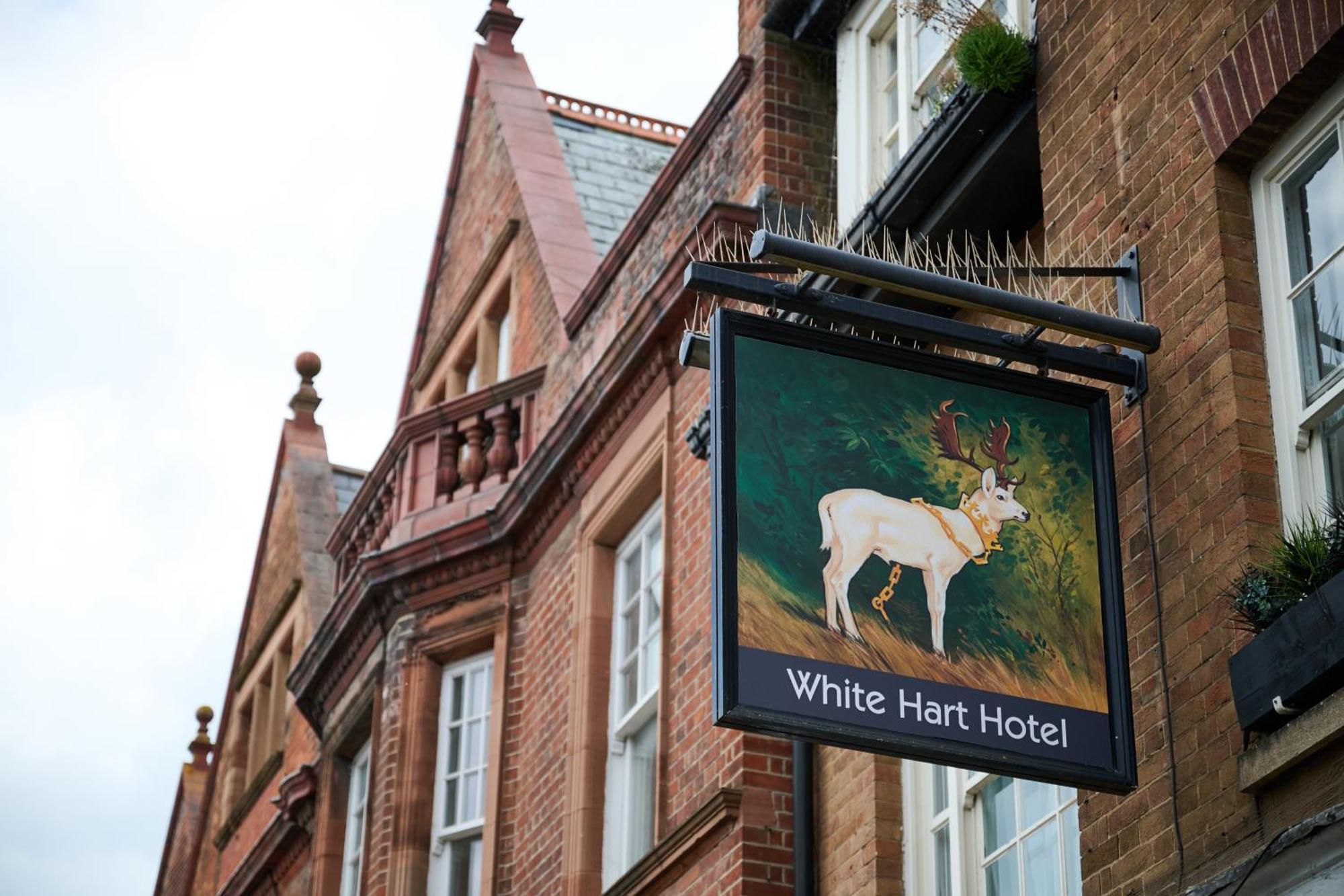 White Hart, Newmarket By Marston'S Inns מראה חיצוני תמונה